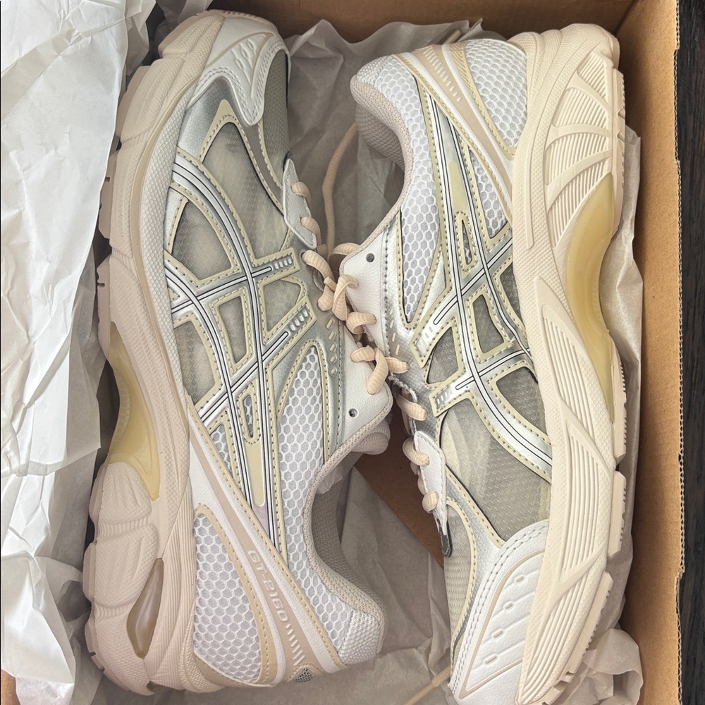 BNIB ASICS x ABOVE THE CLOUDS GT-2160 - Picture 3 of 10